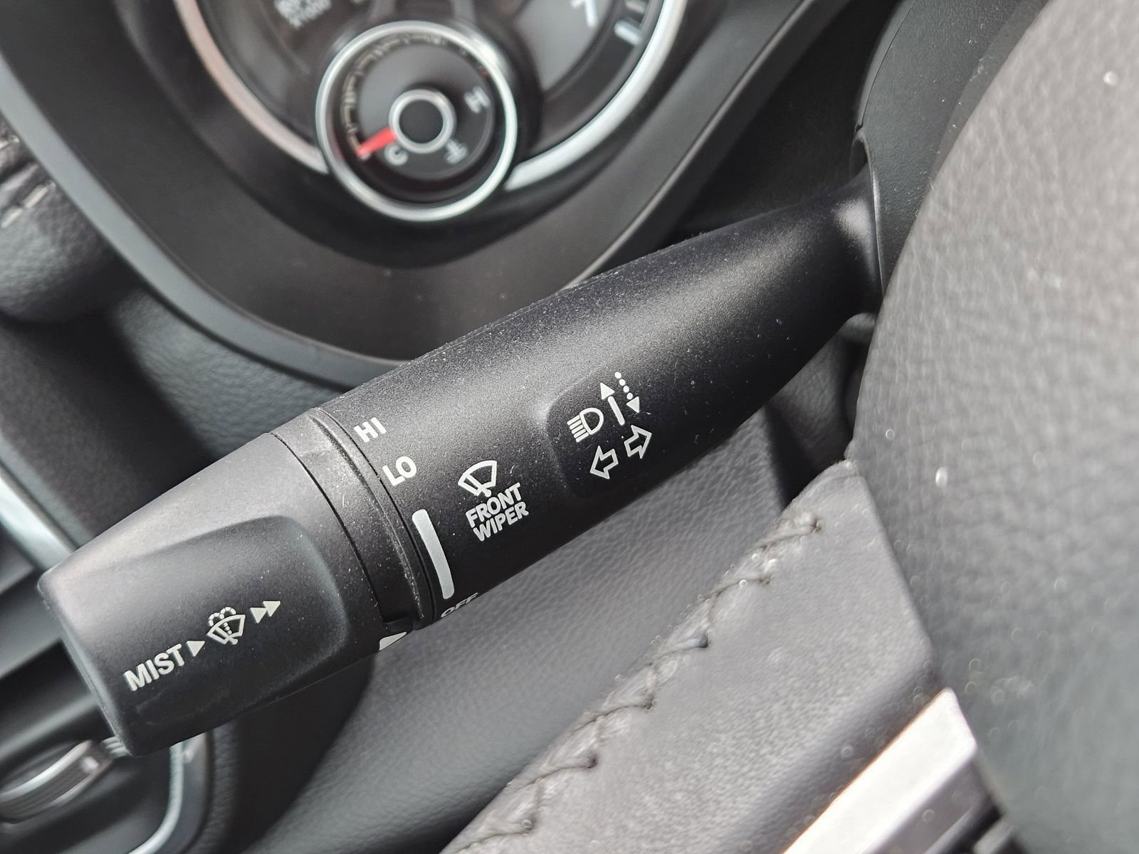 Used 2019 RAM 1500 Laramie image 29