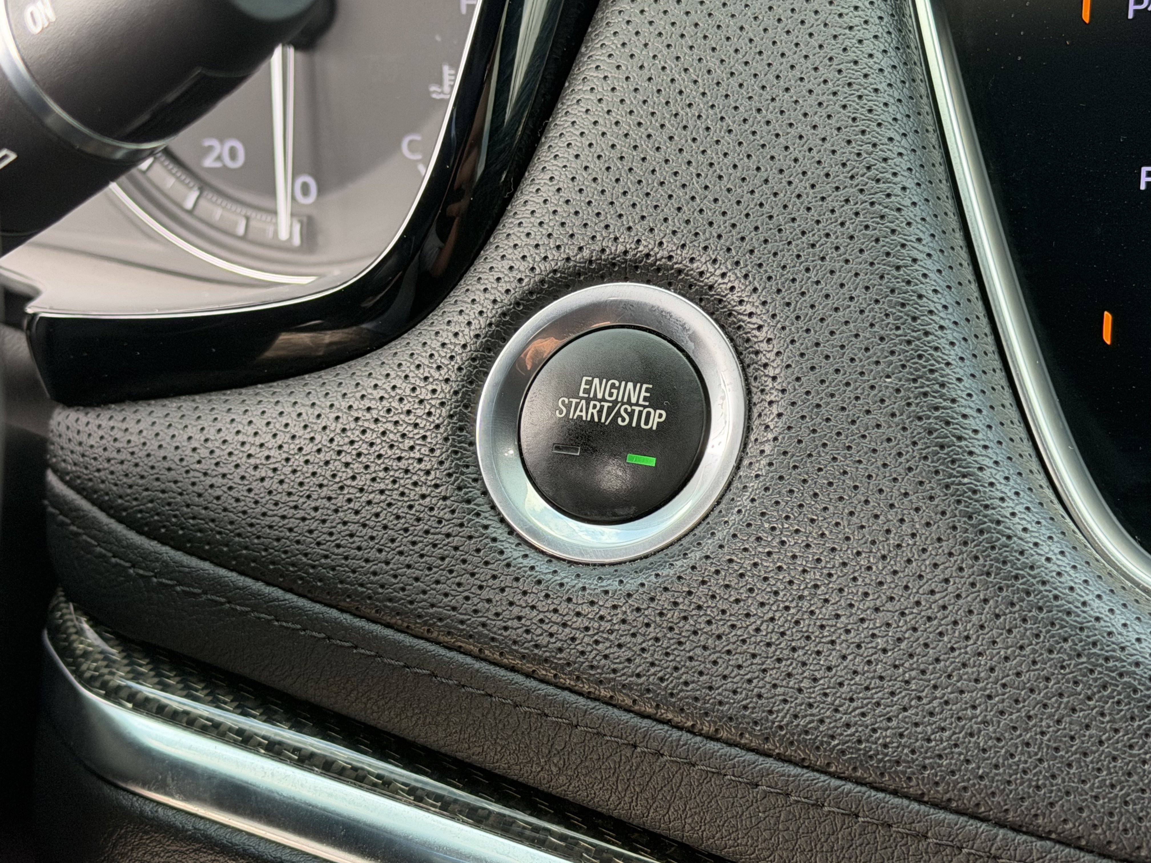 Used 2020 Cadillac XT5 Sportv AWD/4WD image 24