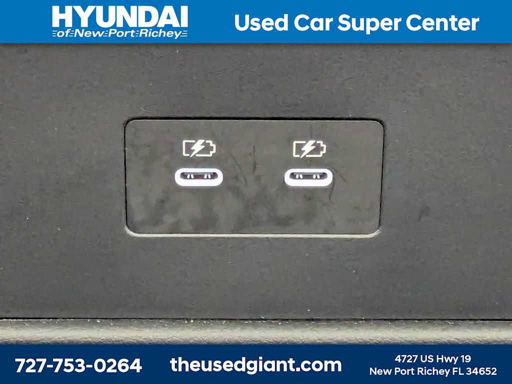 Used 2024 Nissan Rogue SV w/ SV Premium Package AWD/4WD image 18