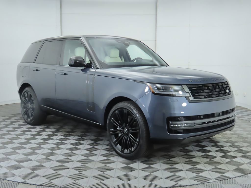 New 2025 Land Rover Range Rover SE image 3