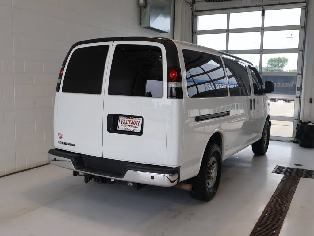 Used 2013 Chevrolet Express 3500 LT w/ LT Preferred Equipment Group RWD image 3