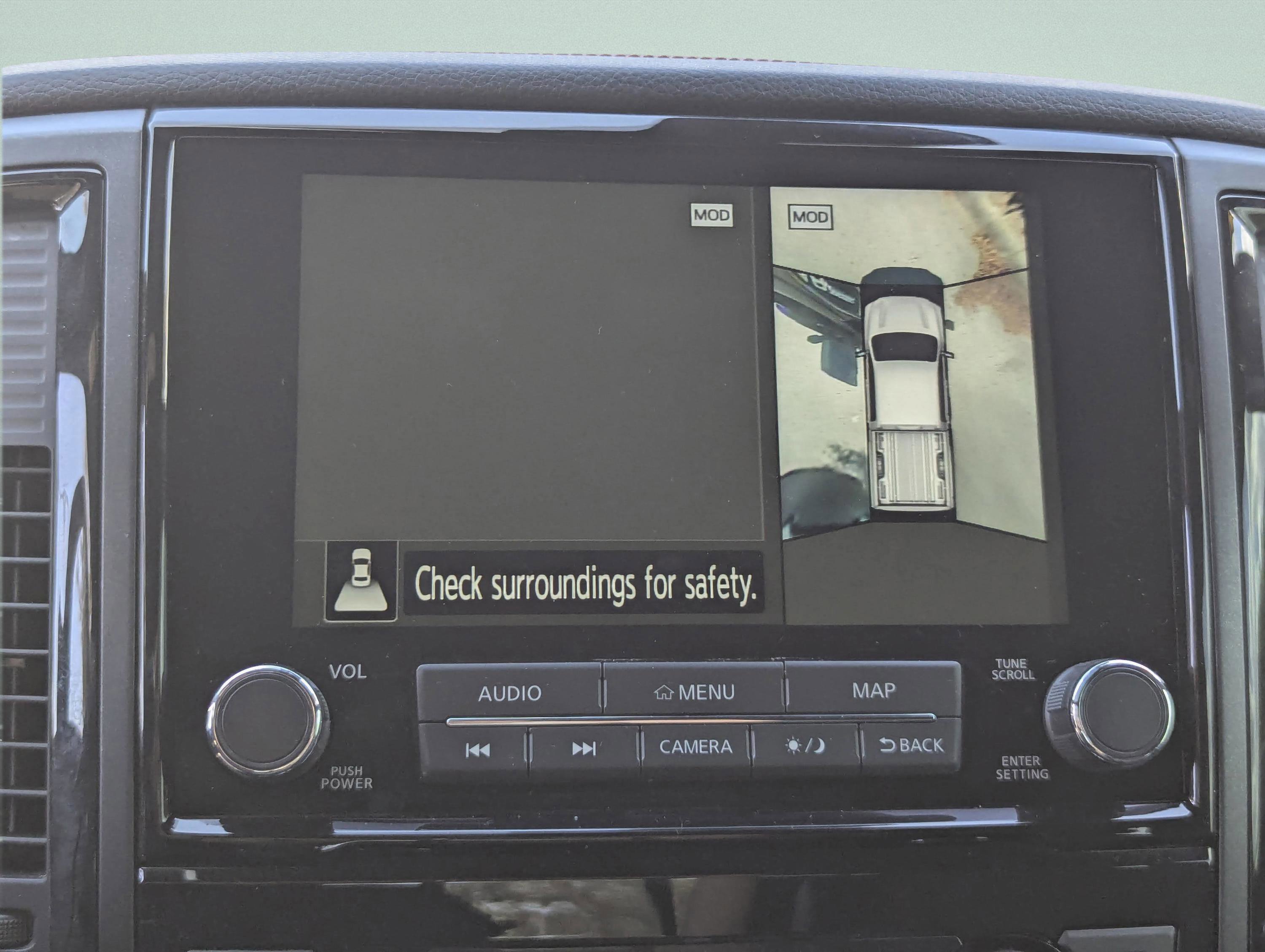 Used 2024 Nissan Titan PRO-4X w/ Pro-4x Convenience Package image 31