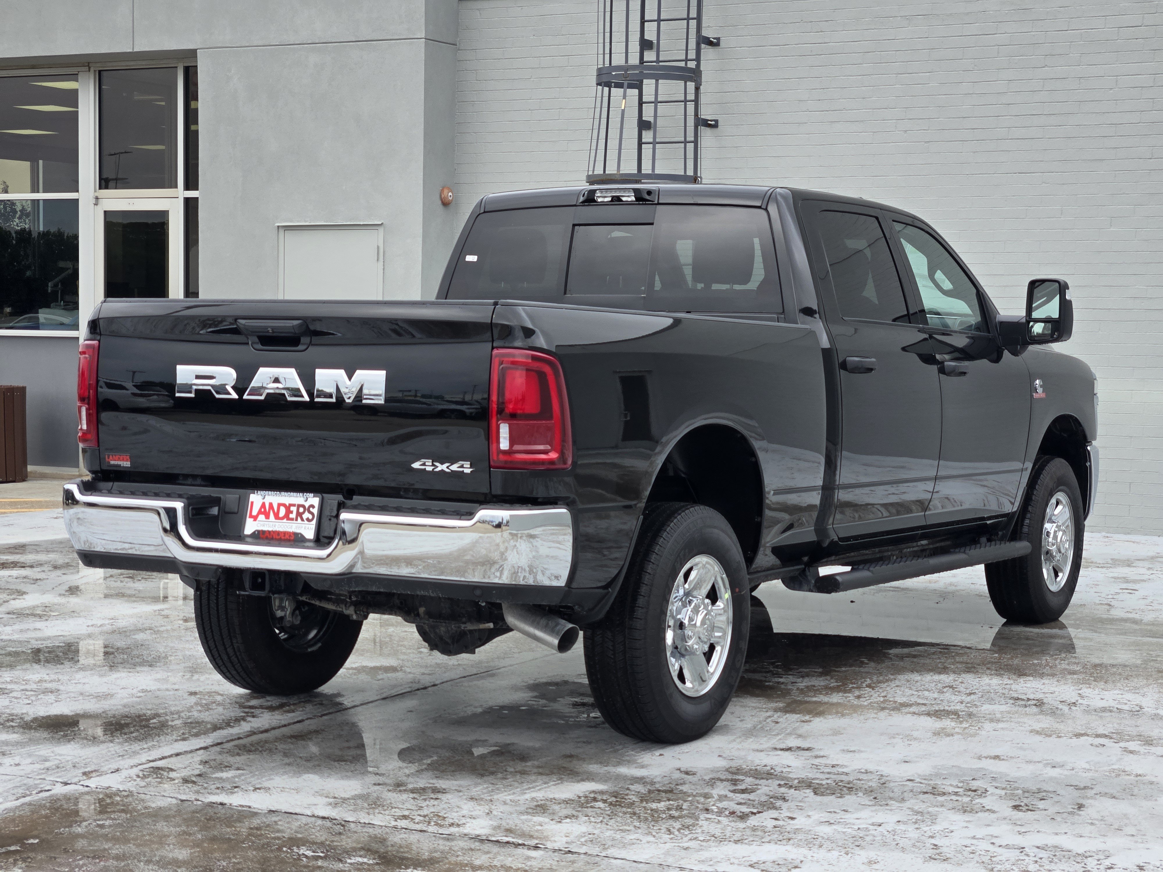 New 2026 RAM 2500 Tradesman AWD/4WD image 4