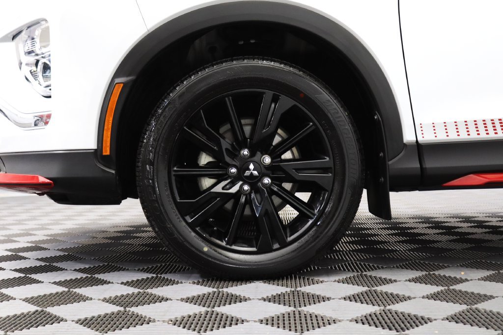 Used 2024 Mitsubishi Eclipse Cross SE AWD/4WD image 5