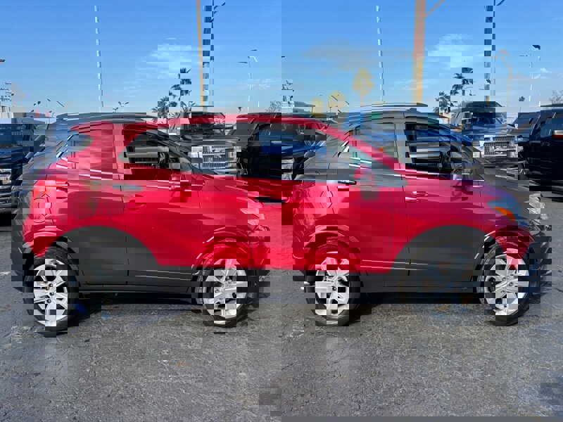 Used 2015 Buick Encore FWD image 2