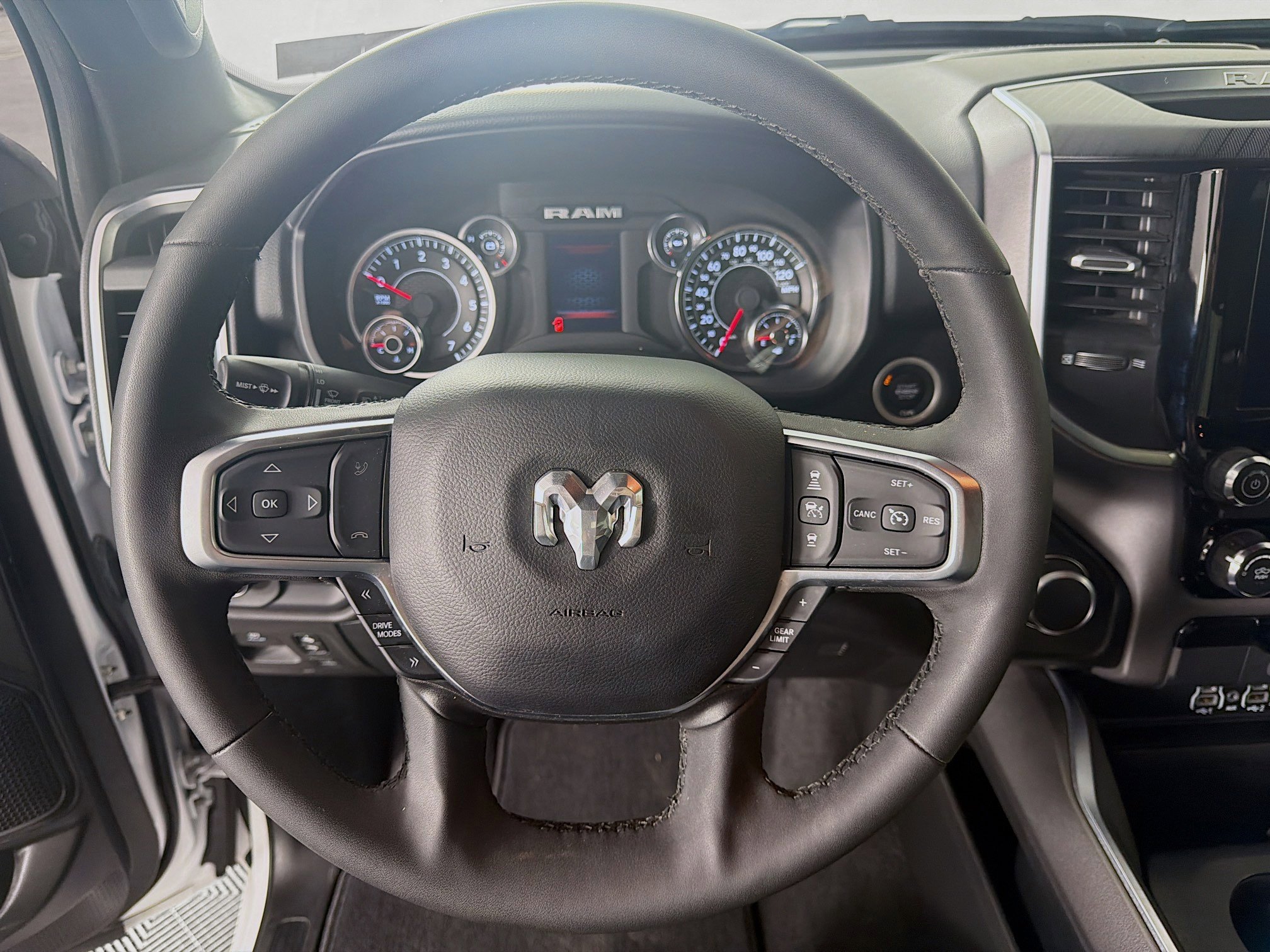 Used 2025 RAM 1500 Big Horn image 13