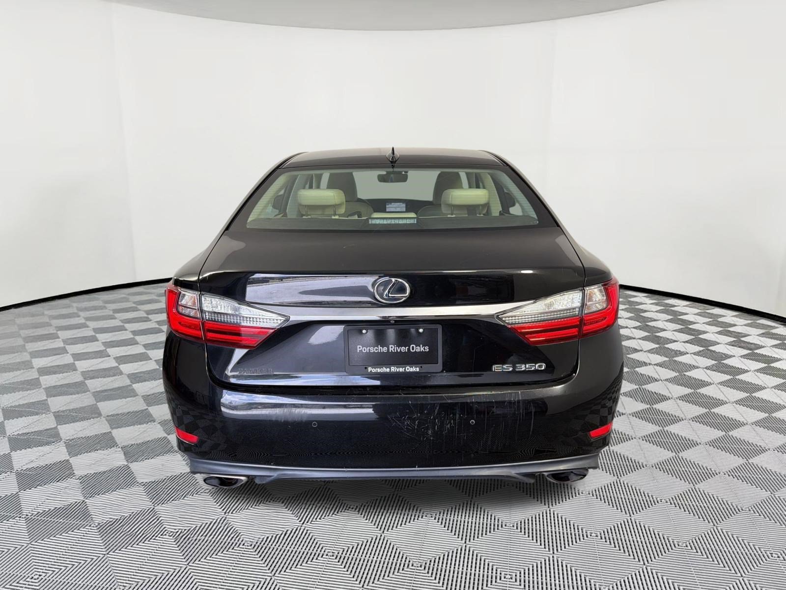 Used 2016 Lexus ES 350 w/ Luxury Package w/Wood Trim FWD image 10
