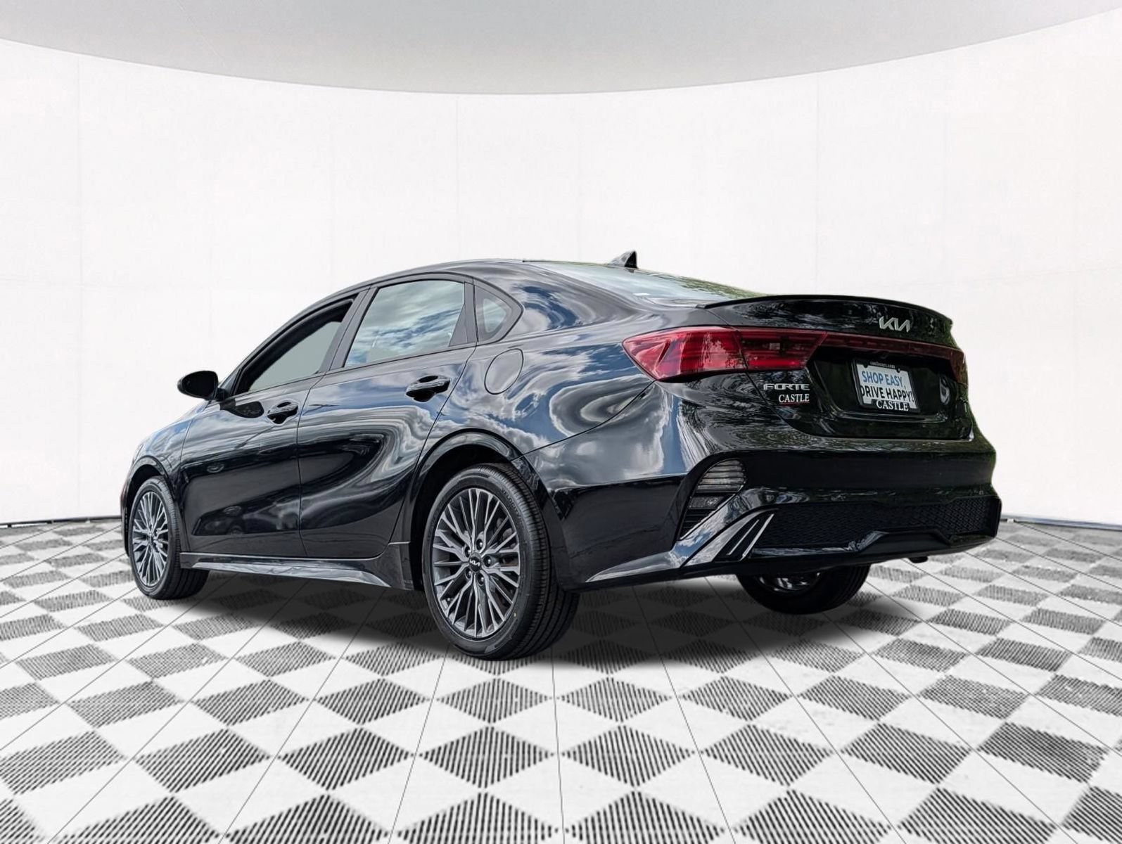 Used 2024 Kia Forte GT-Line FWD image 12