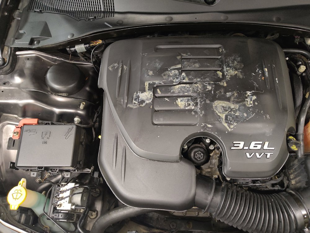 Used 2015 Chrysler 300 S RWD image 30