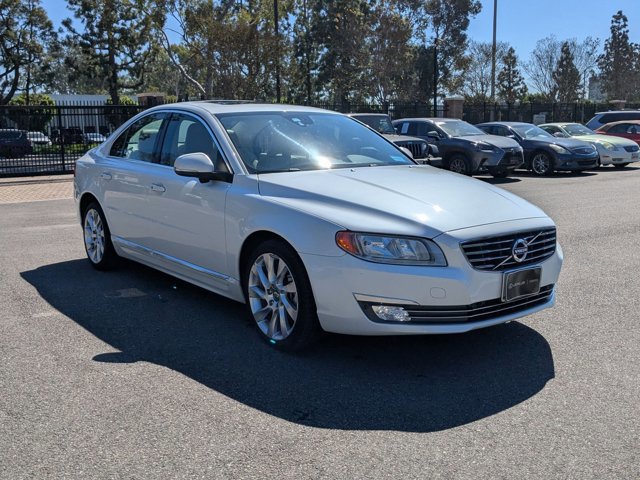 Used 2015 Volvo S80 T5 image 2
