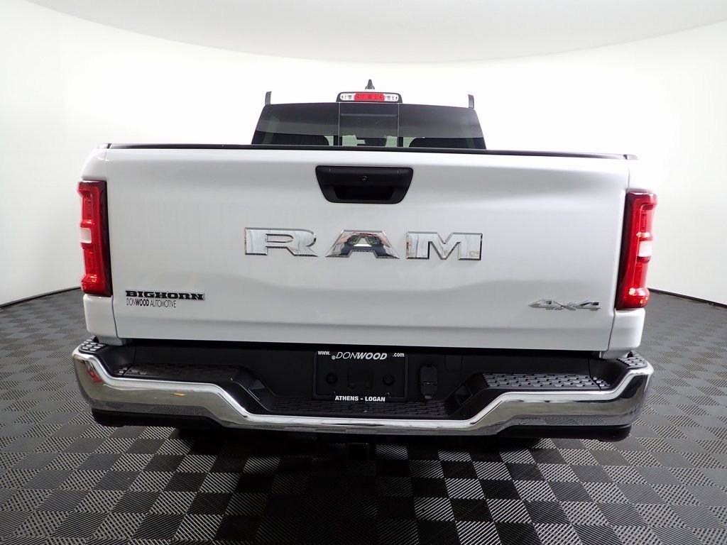 New 2025 RAM 1500 Big Horn AWD/4WD image 14