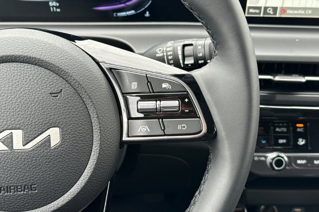 New 2026 Kia Seltos S FWD image 31