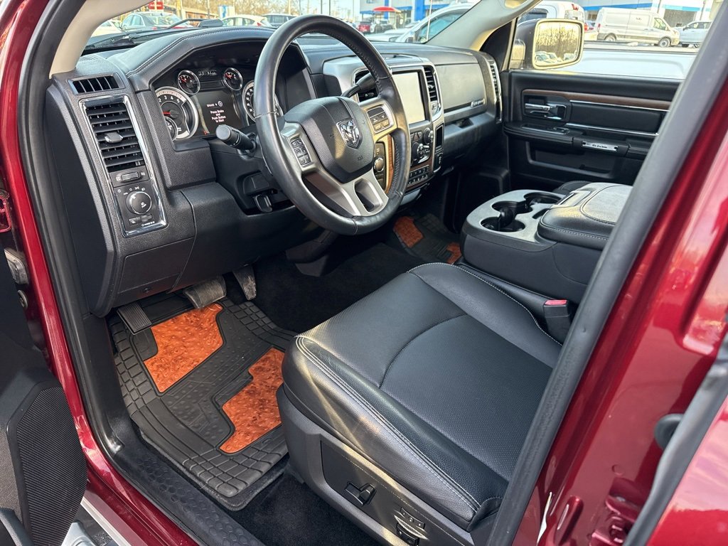 Used 2016 RAM 2500 Laramie w/ Convenience Group image 16