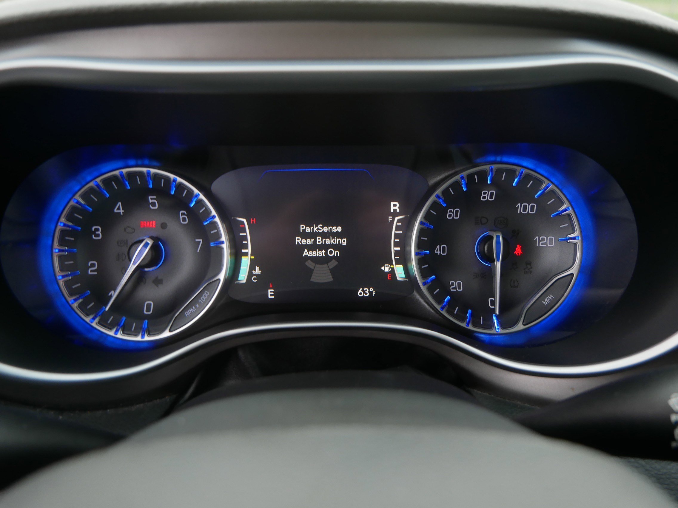 Used 2018 Chrysler Pacifica Limited FWD image 35