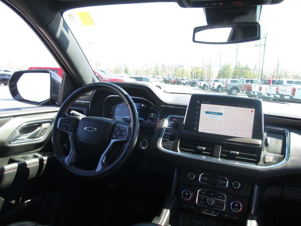 Used 2023 Chevrolet Suburban RST w/ Luxury Package image 30