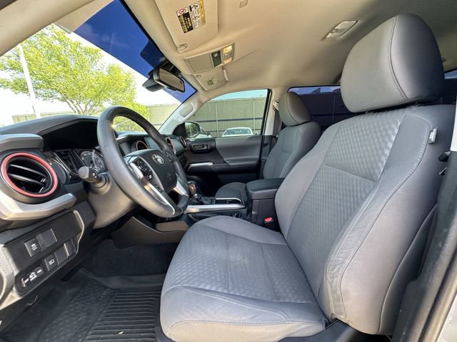 Used 2021 Toyota Tacoma SR5 RWD image 24