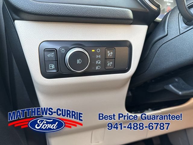 Certified 2020 Ford Escape Titanium FWD image 25