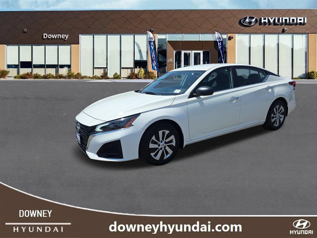 Used 2025 Nissan Altima 2.5 S FWD 360° Tour