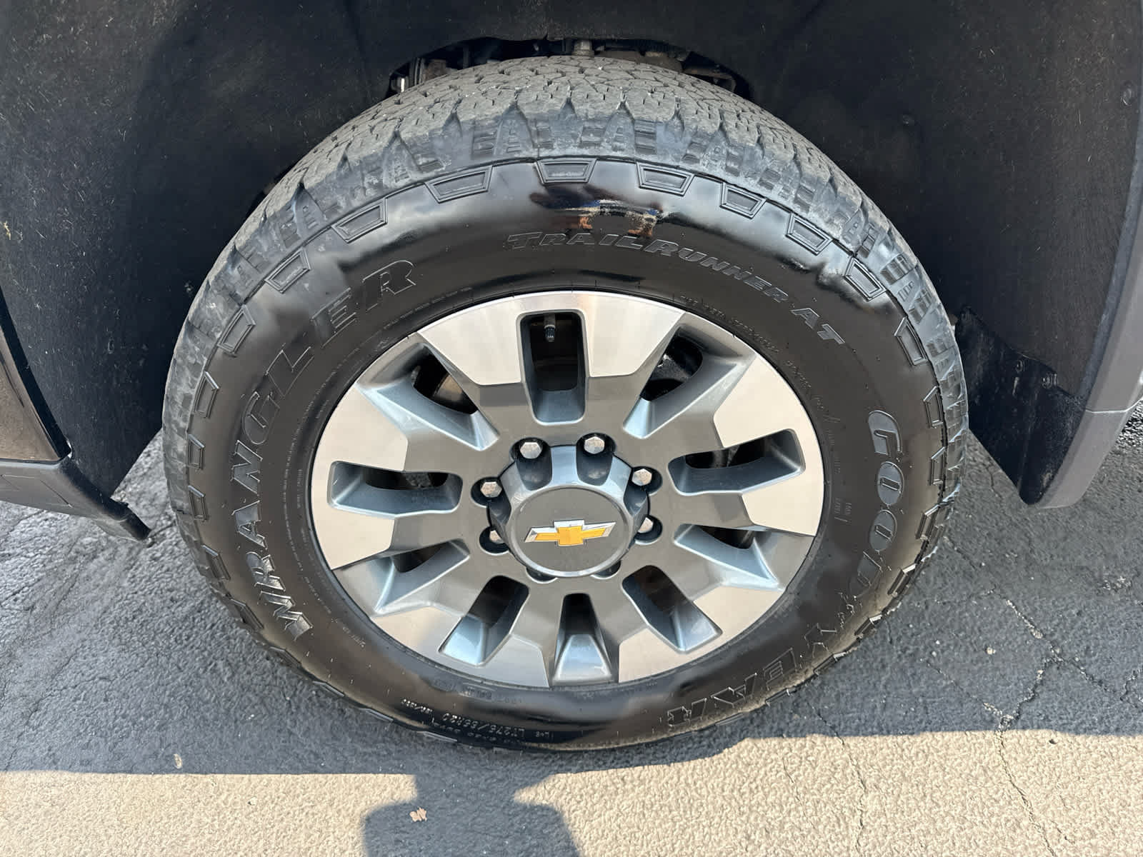 Certified 2024 Chevrolet Silverado 2500 Custom w/ Custom Convenience Package AWD/4WD image 9