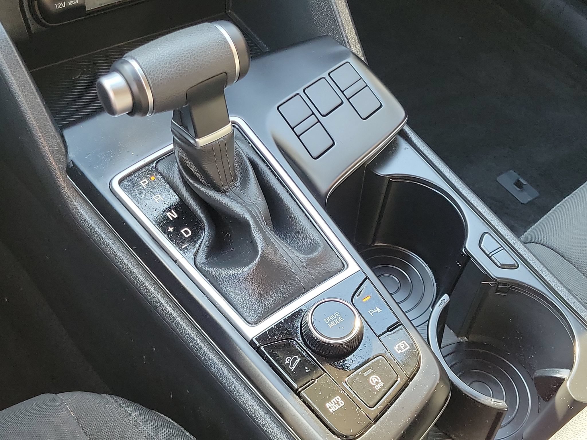 Certified 2025 Kia Sportage LX FWD image 19