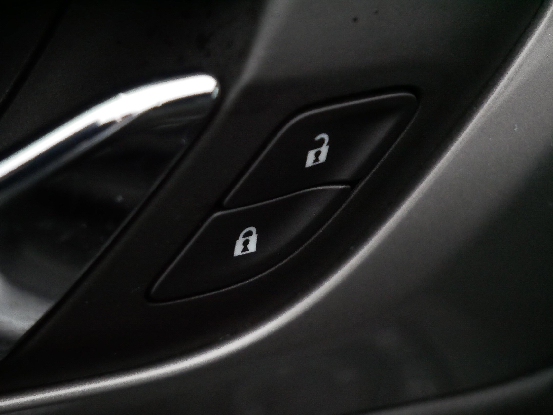 Used 2023 Chevrolet Traverse LT image 19