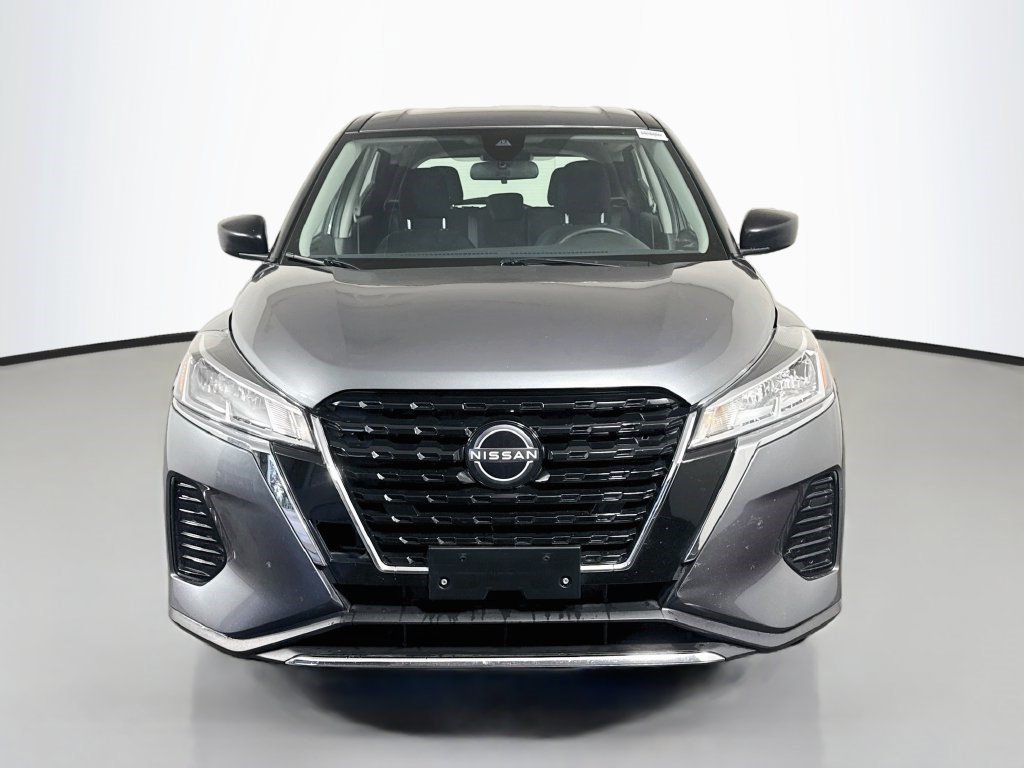 Used 2024 Nissan Kicks S FWD image 2