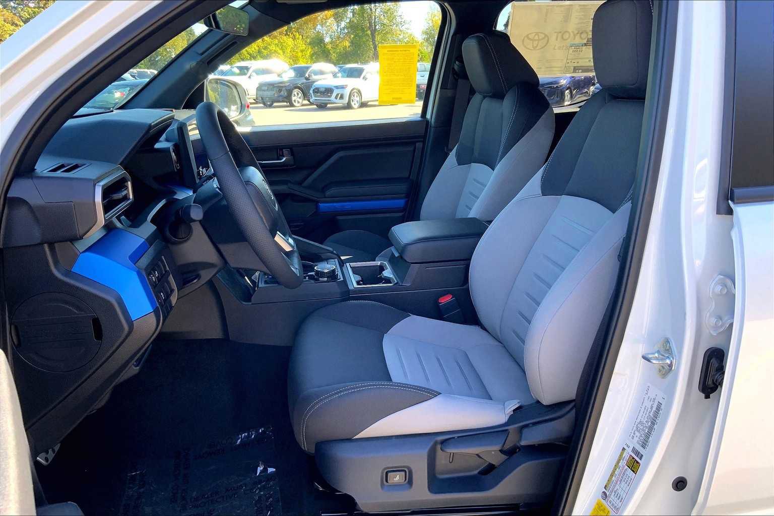 New 2025 Toyota Tacoma TRD Sport image 9