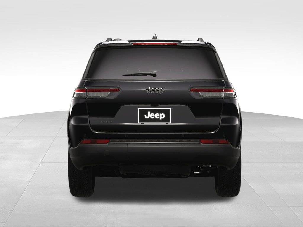 New 2025 Jeep Grand Cherokee L Altitude image 11