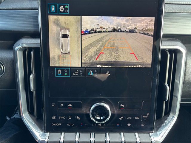 Used 2024 GMC Acadia Elevation image 20