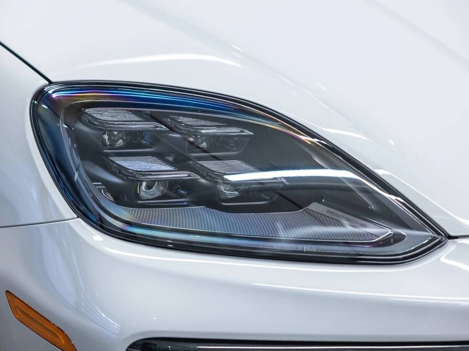 Certified 2026 Porsche Cayenne AWD/4WD image 46