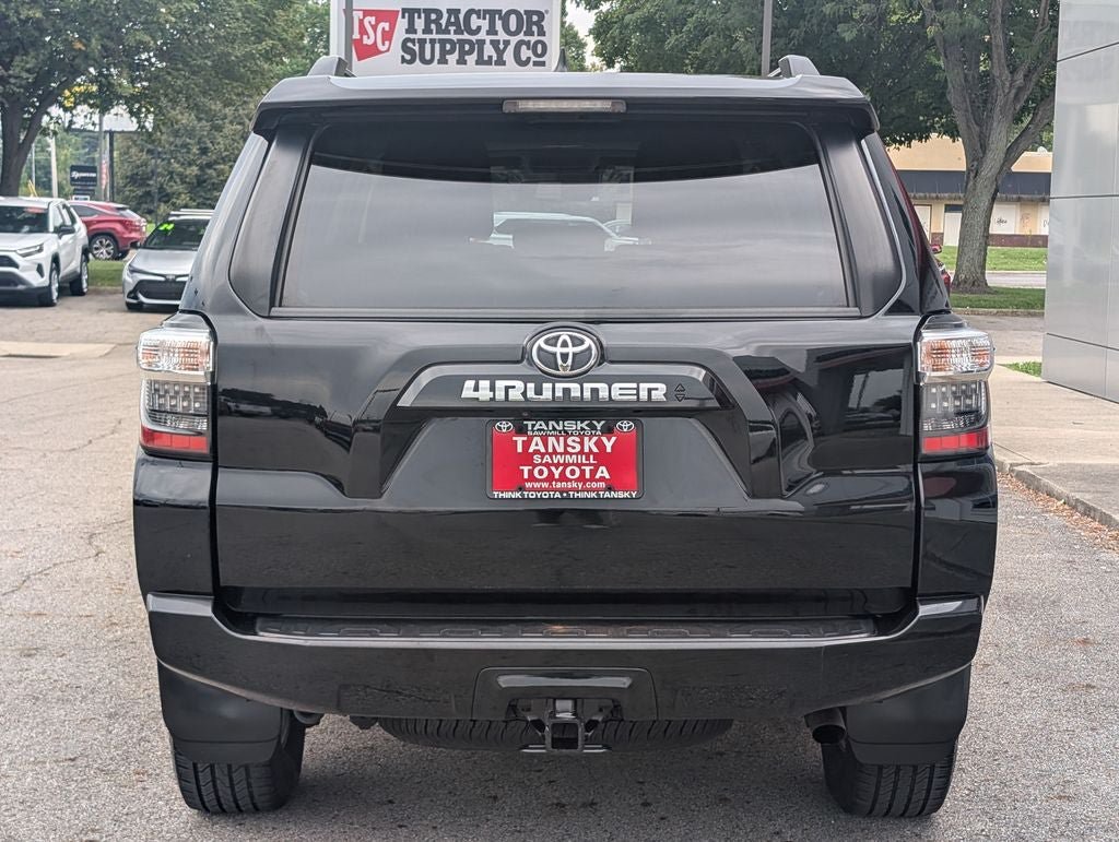 Certified 2020 Toyota 4Runner SR5 Premium w/ Moonroof Package AWD/4WD image 5