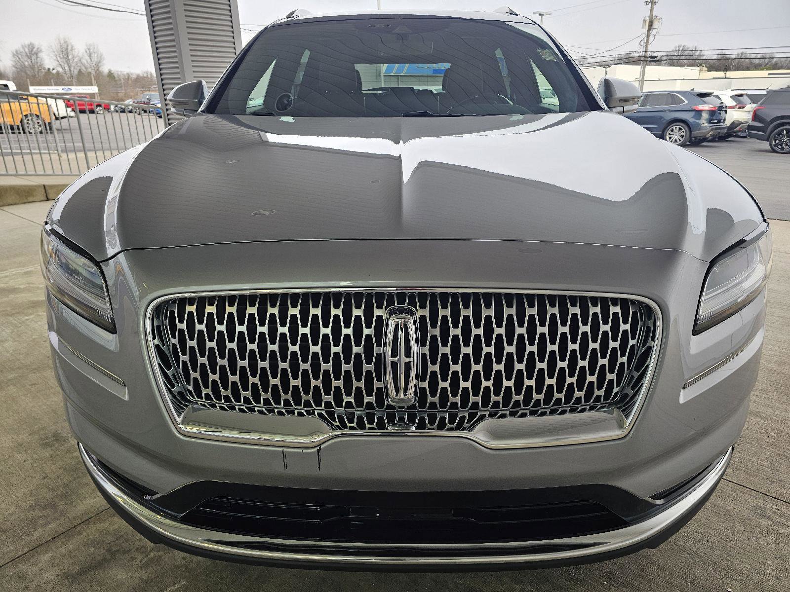 Used 2022 Lincoln Nautilus Reserve AWD/4WD image 8
