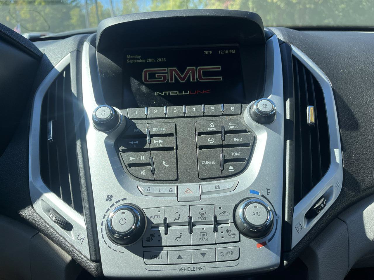 Used 2015 GMC Terrain SLE w/ Chrome Edition FWD image 11