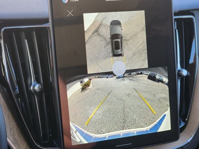 New 2026 Volvo XC60 B5 Plus w/ Climate Package AWD/4WD image 20