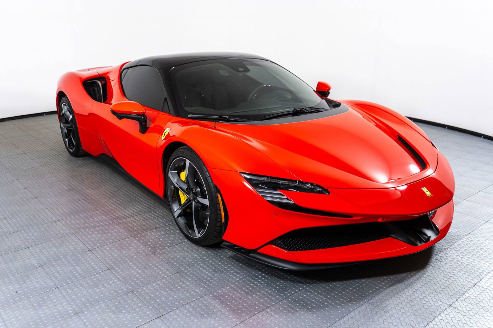 Certified 2024 Ferrari SF90 Spider image 34