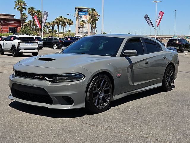 Used 2019 Dodge Charger Scat Pack w/ Technology Group RWD image 2