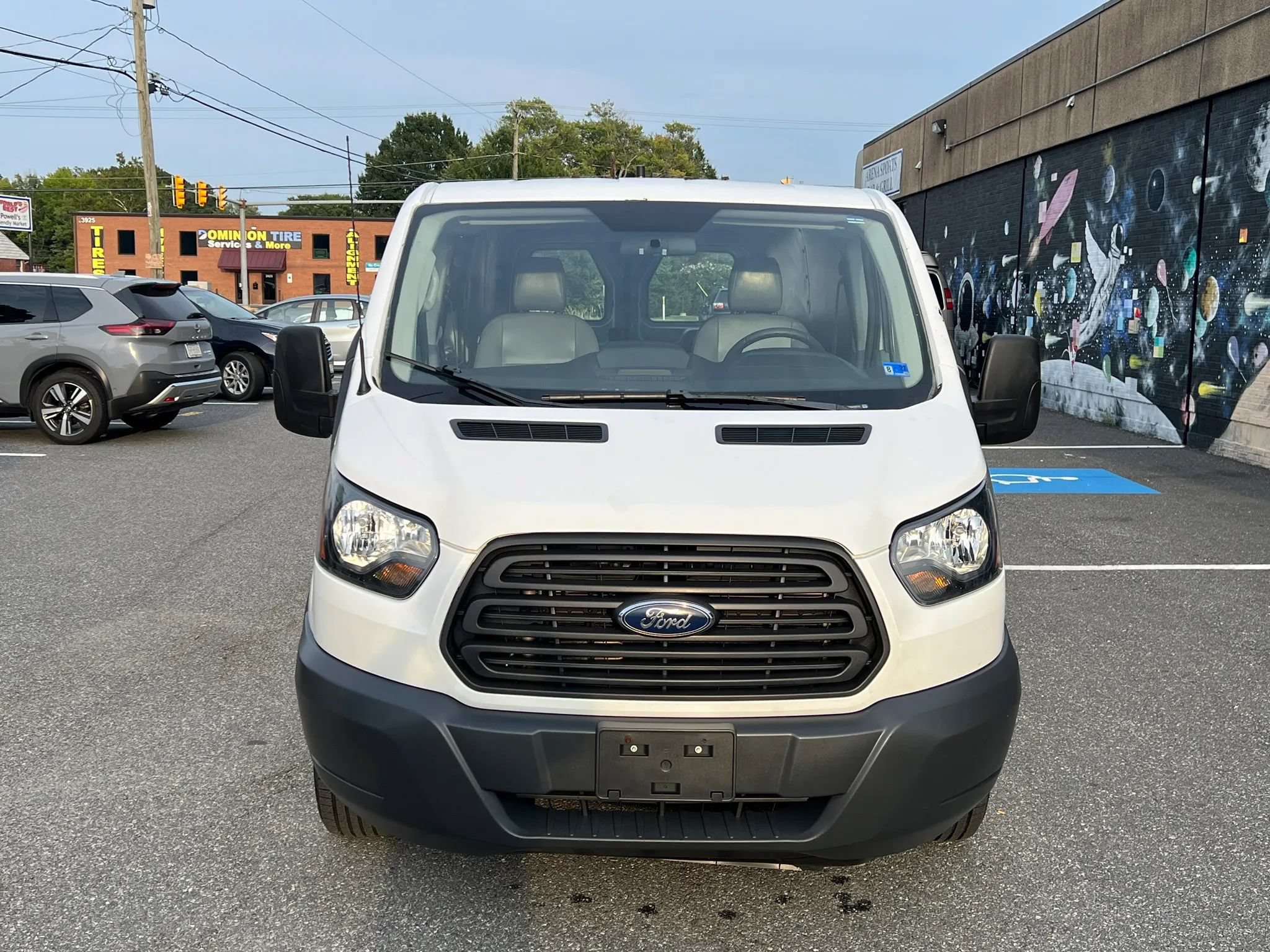 Used 2018 Ford Transit 250 148 Low Roof RWD image 2