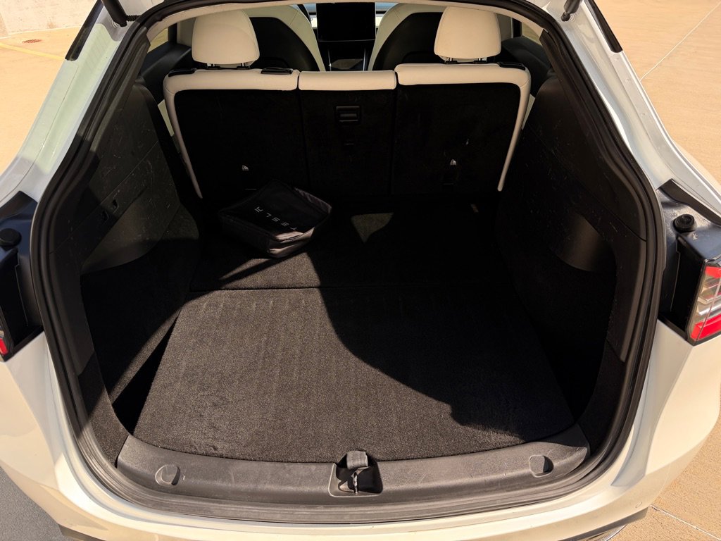 Used 2021 Tesla Model Y Long Range image 13