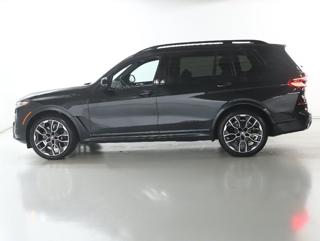 Used 2026 BMW X7 xDrive40i AWD/4WD image 53