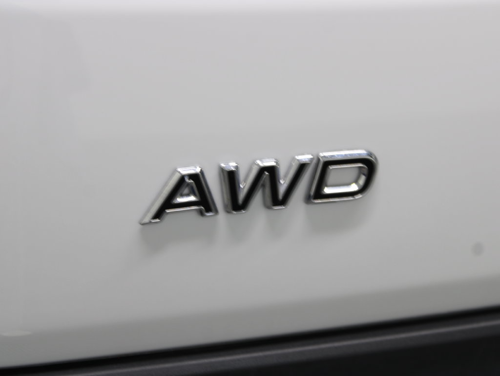 Used 2025 Ford Transit 250 148 High Roof Extended AWD w/ Load Area Protection Package image 42