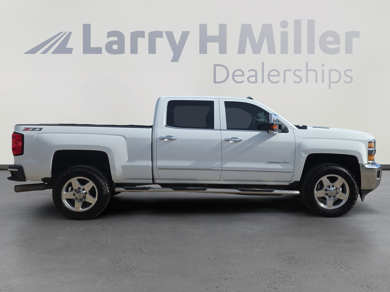 Used 2015 Chevrolet Silverado 2500 LTZ w/ Duramax Plus Package image 6