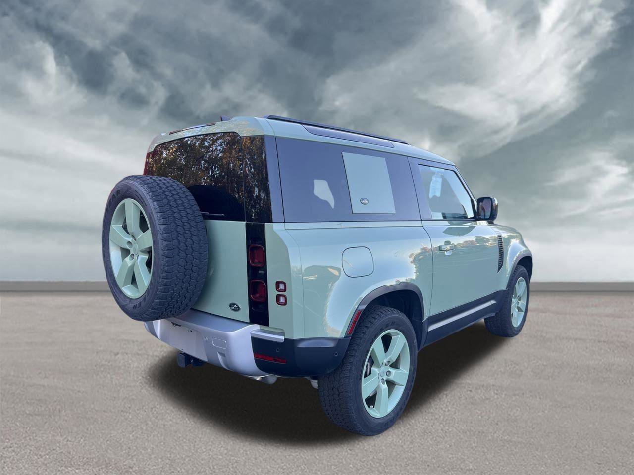 Used 2023 Land Rover Defender 110 75th Limited Edition AWD/4WD image 5