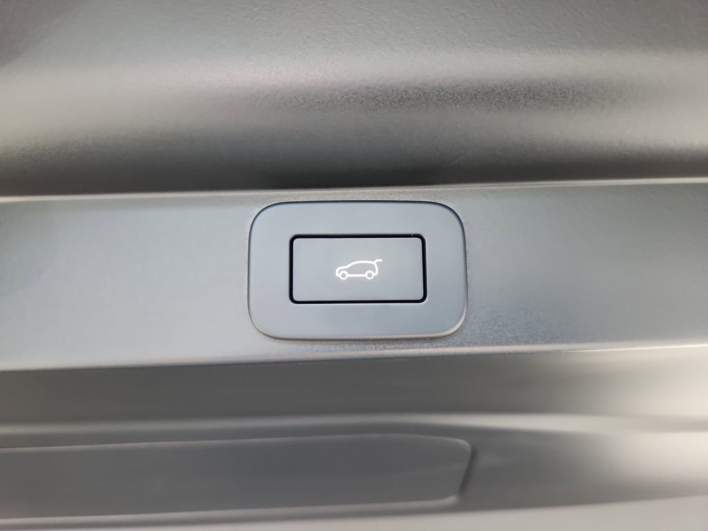 Used 2023 Land Rover Range Rover SE image 14