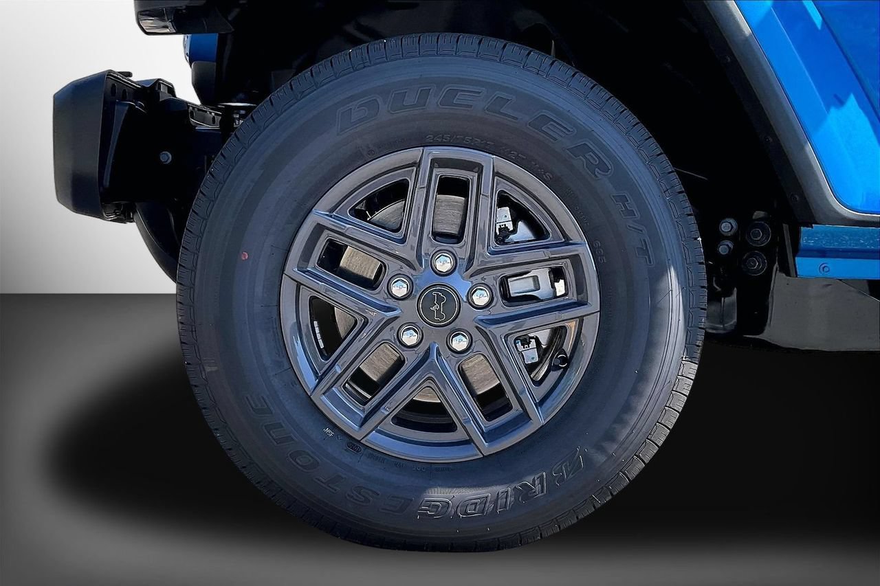 New 2026 Jeep Gladiator Sport AWD/4WD image 29
