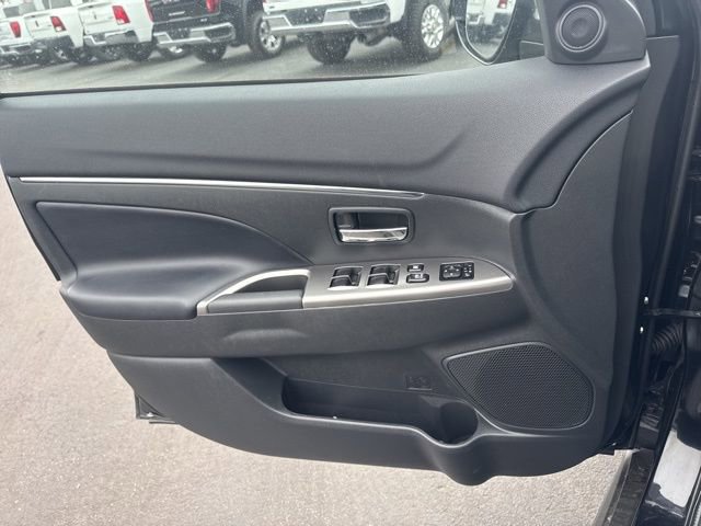 Used 2024 Mitsubishi Outlander Sport ES image 16