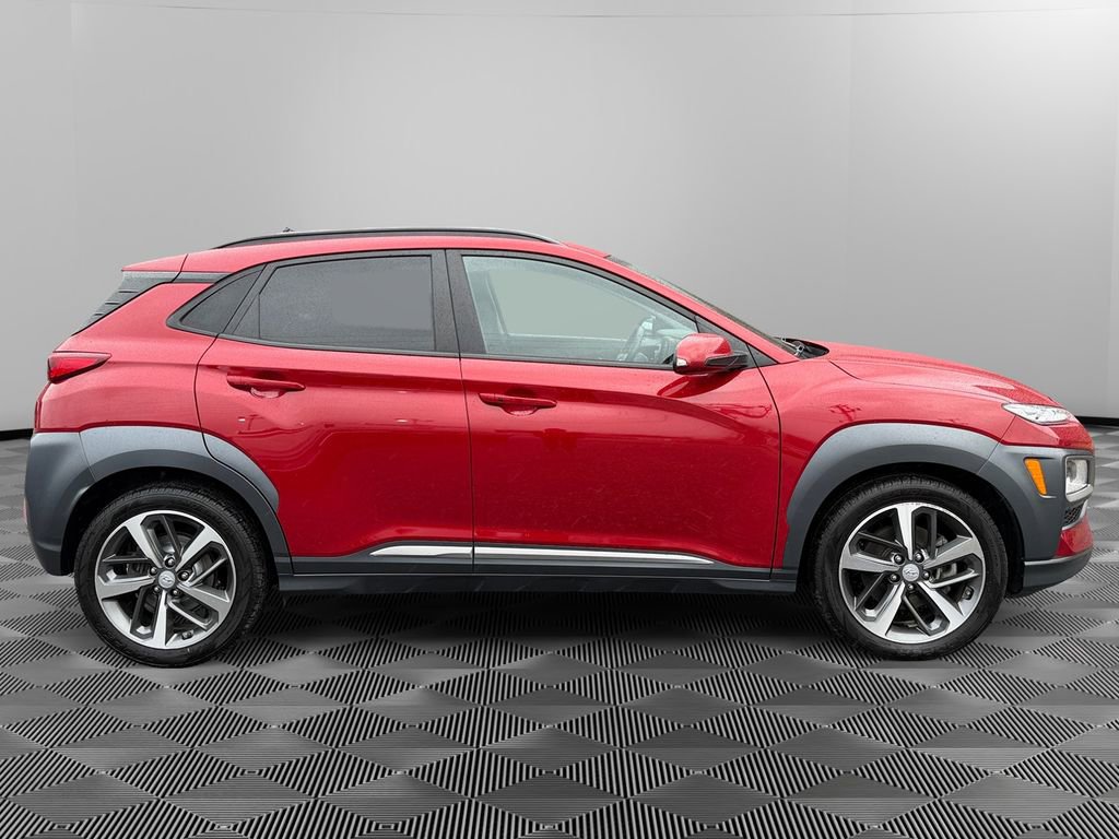 Used 2021 Hyundai Kona Ultimate w/ Cargo Package image 8