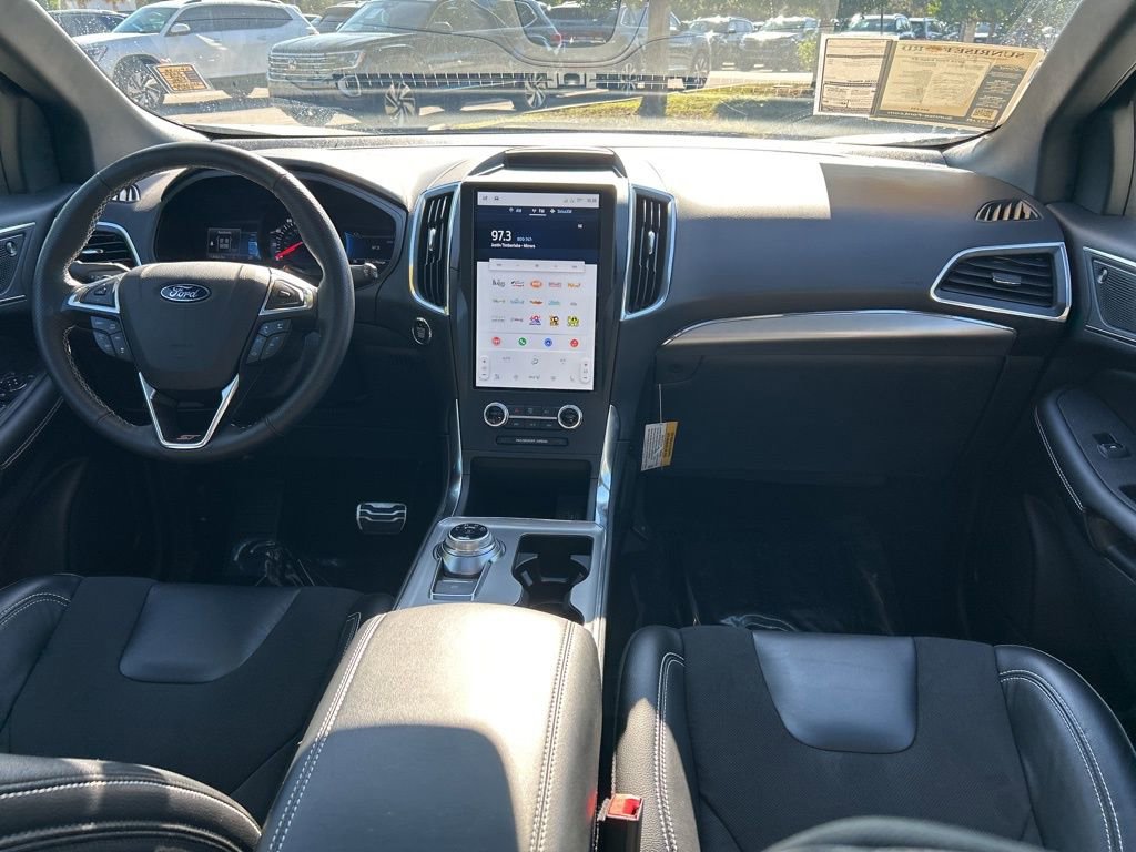Used 2024 Ford Edge ST w/ Equipment Group 401A image 10