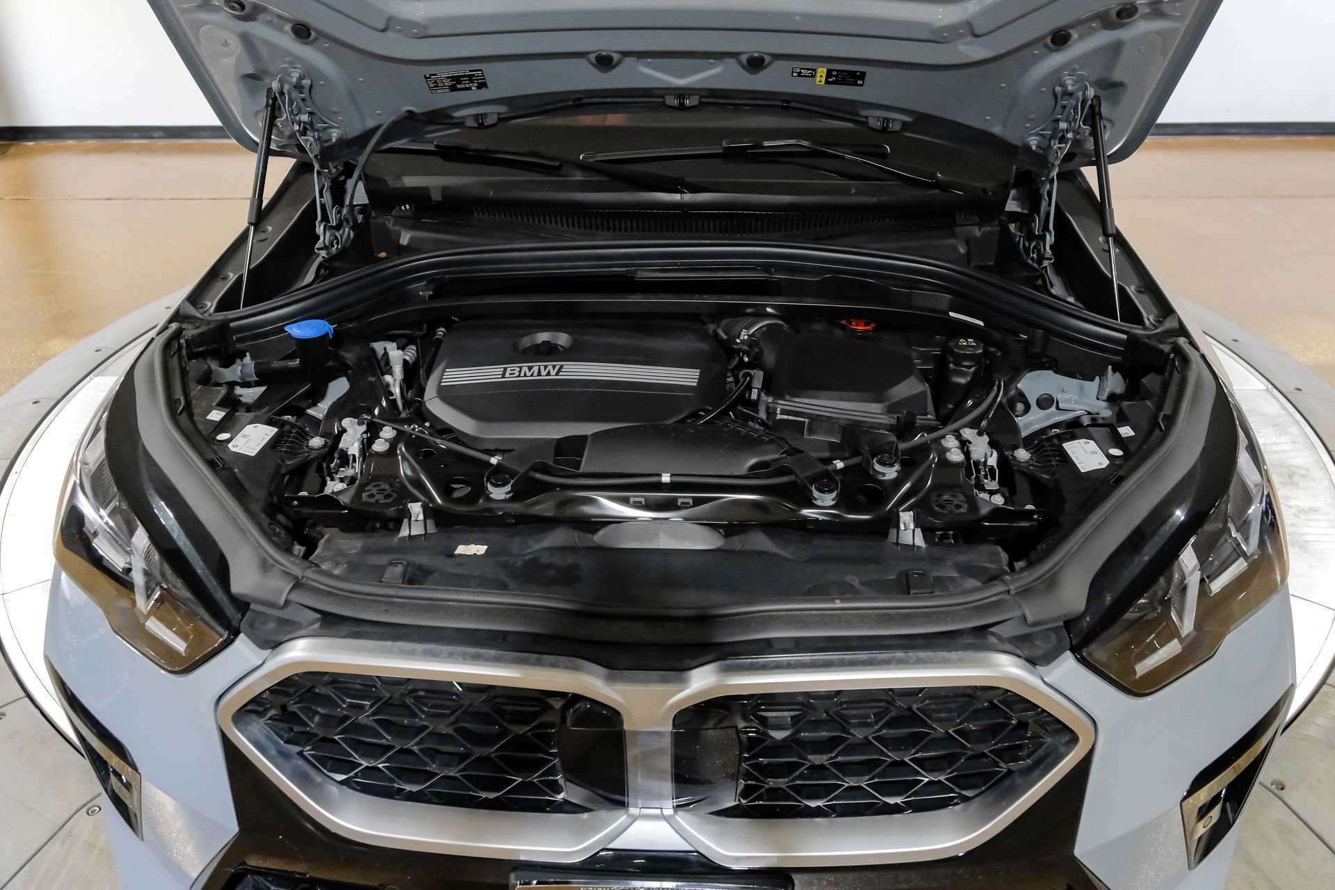 Used 2025 BMW X2 xDrive28i image 49