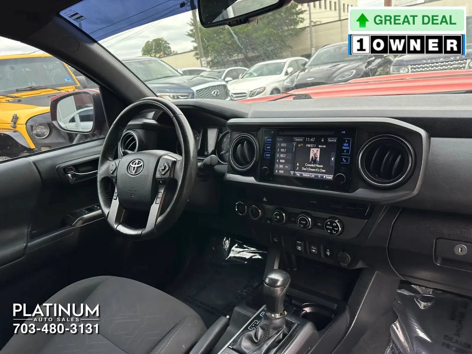 Used 2018 Toyota Tacoma TRD Sport AWD/4WD image 12