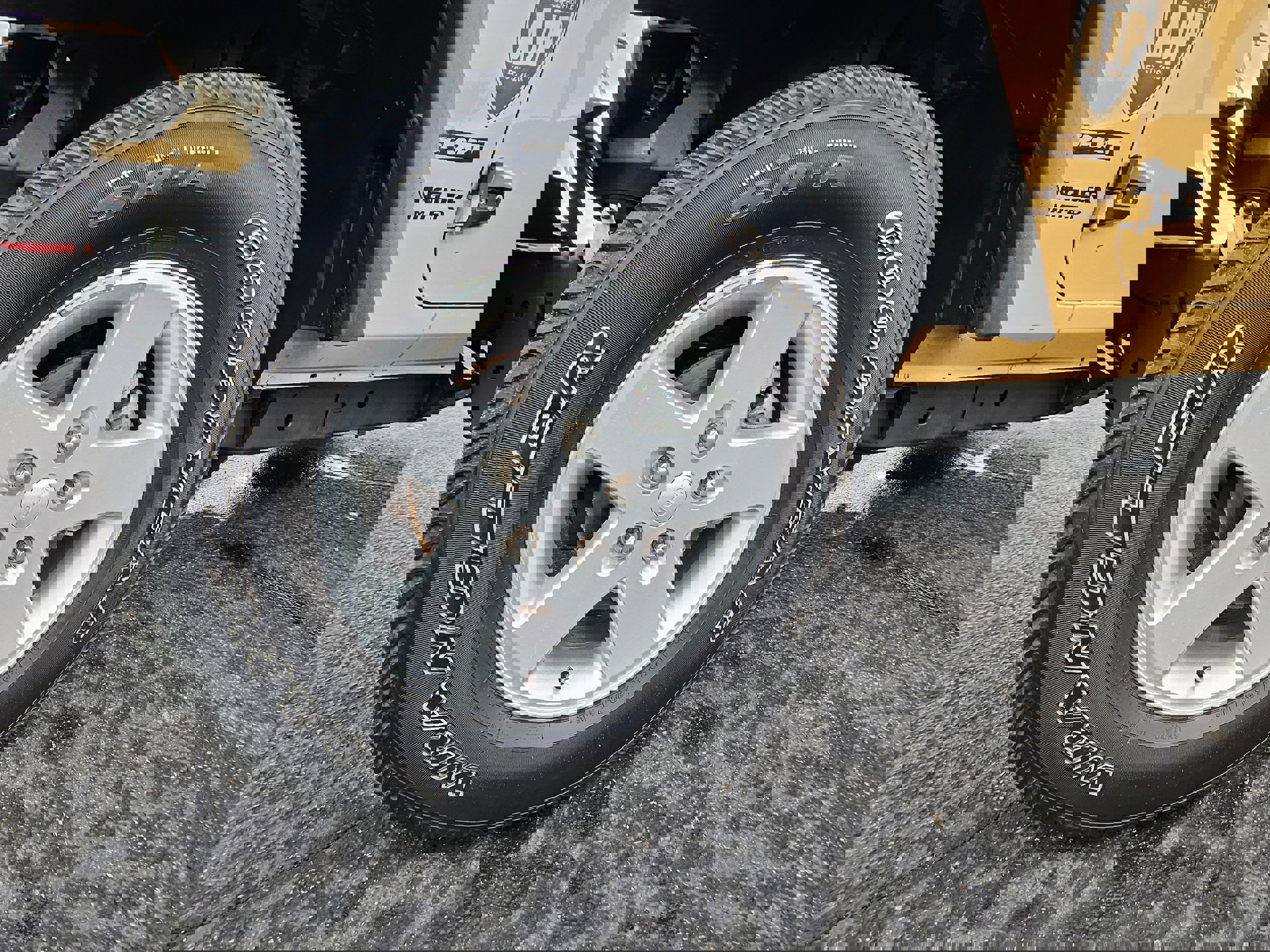 Used 2014 Jeep Wrangler Unlimited Sport w/ Max Tow Package image 11